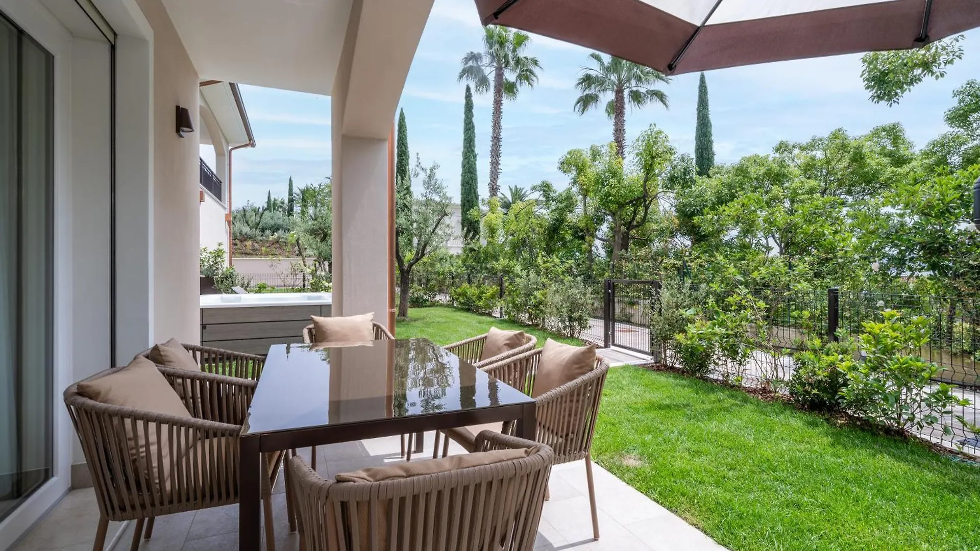 Villa Silvia Apartments San Felice del Benaco
