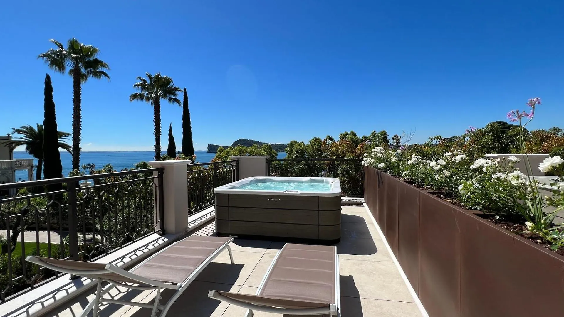 Villa Silvia Apartments San Felice del Benaco