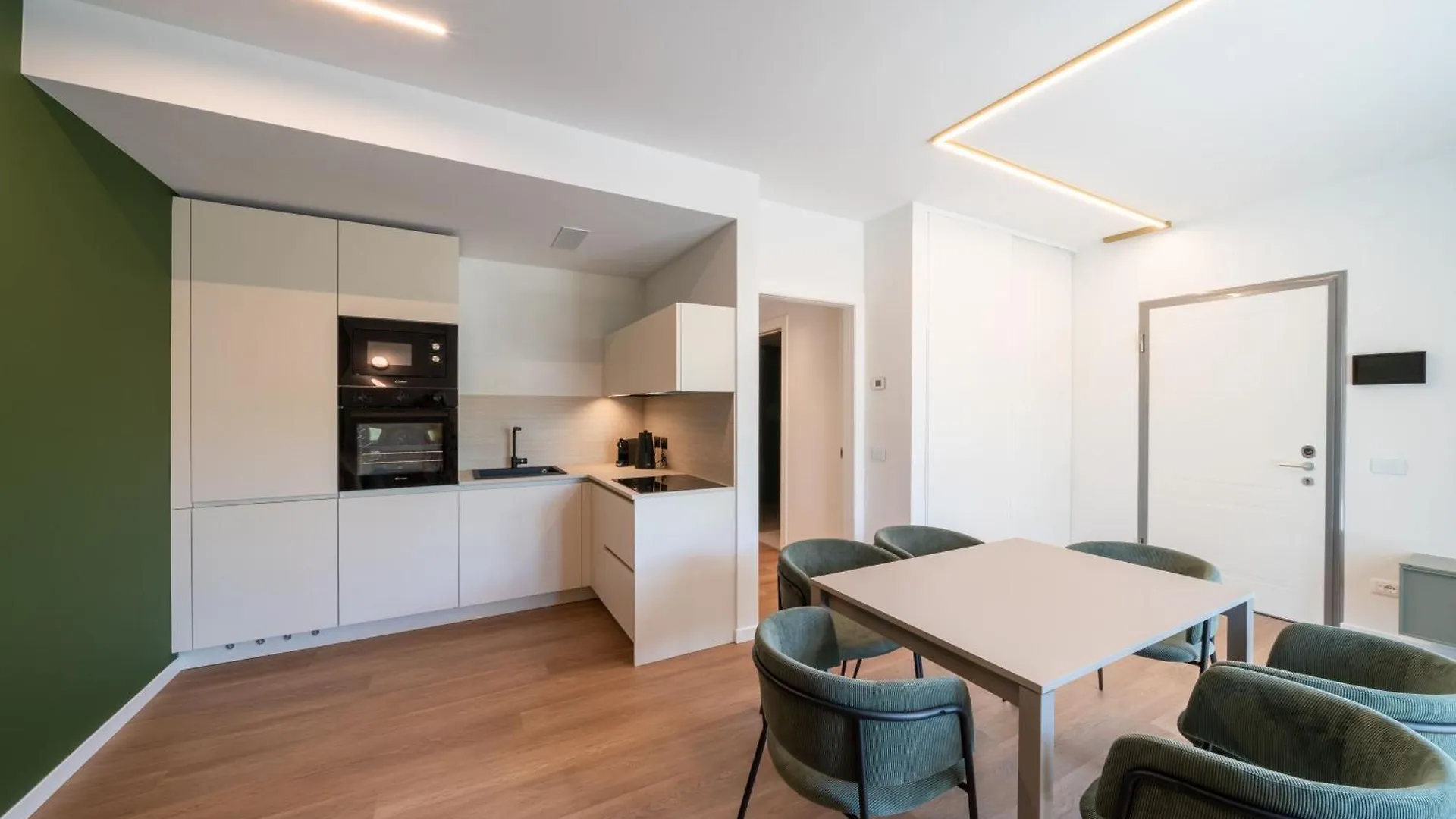 Villa Silvia Apartments San Felice del Benaco 0*,  Italy
