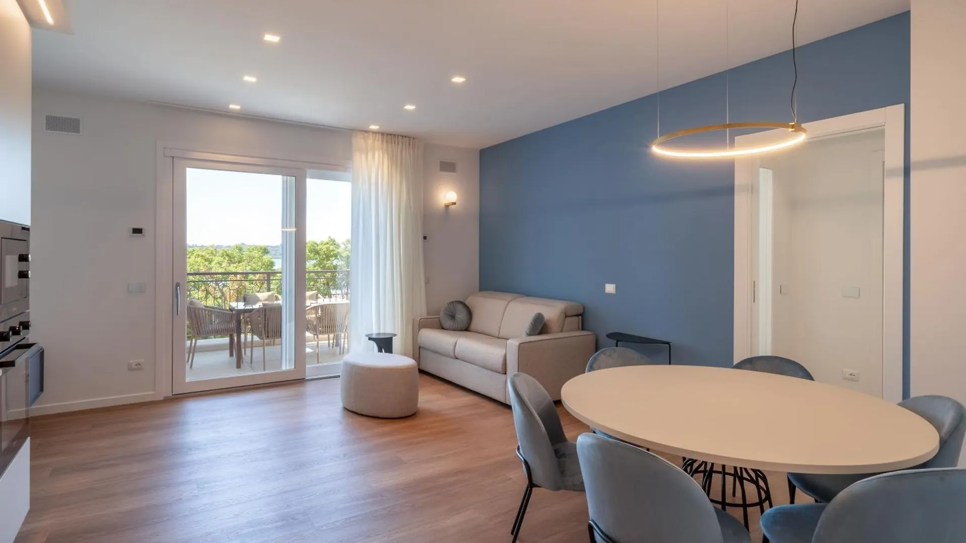 Villa Silvia Apartments San Felice del Benaco