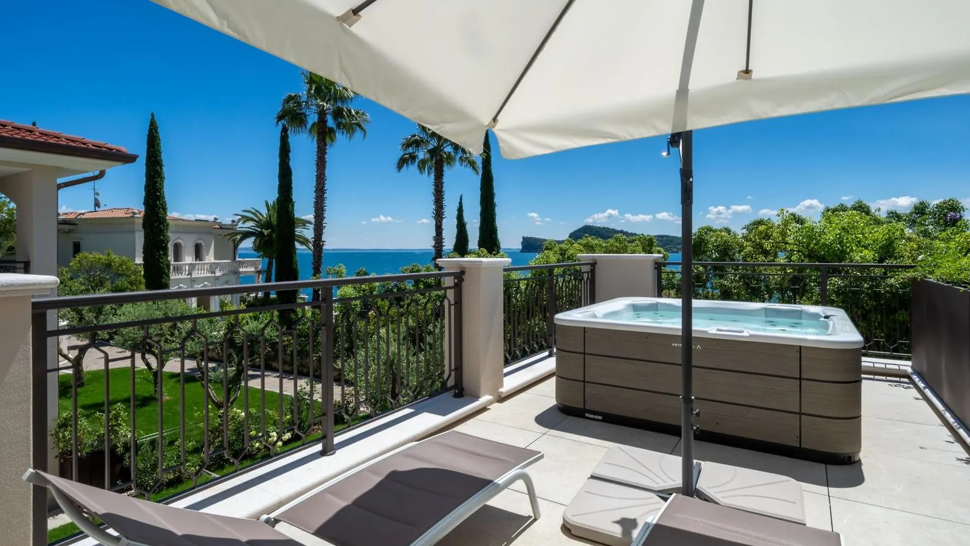 Villa Silvia Apartments San Felice del Benaco