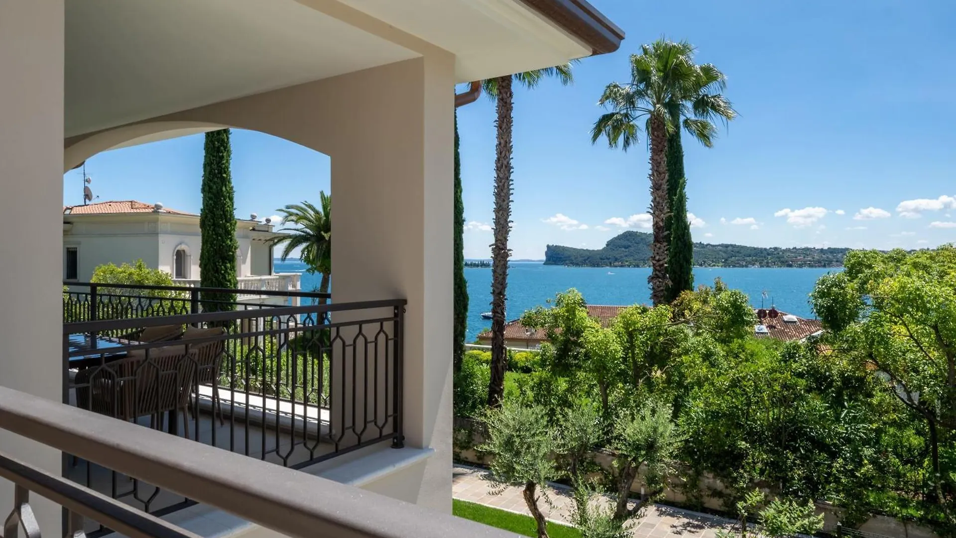 Villa Silvia Apartments San Felice del Benaco