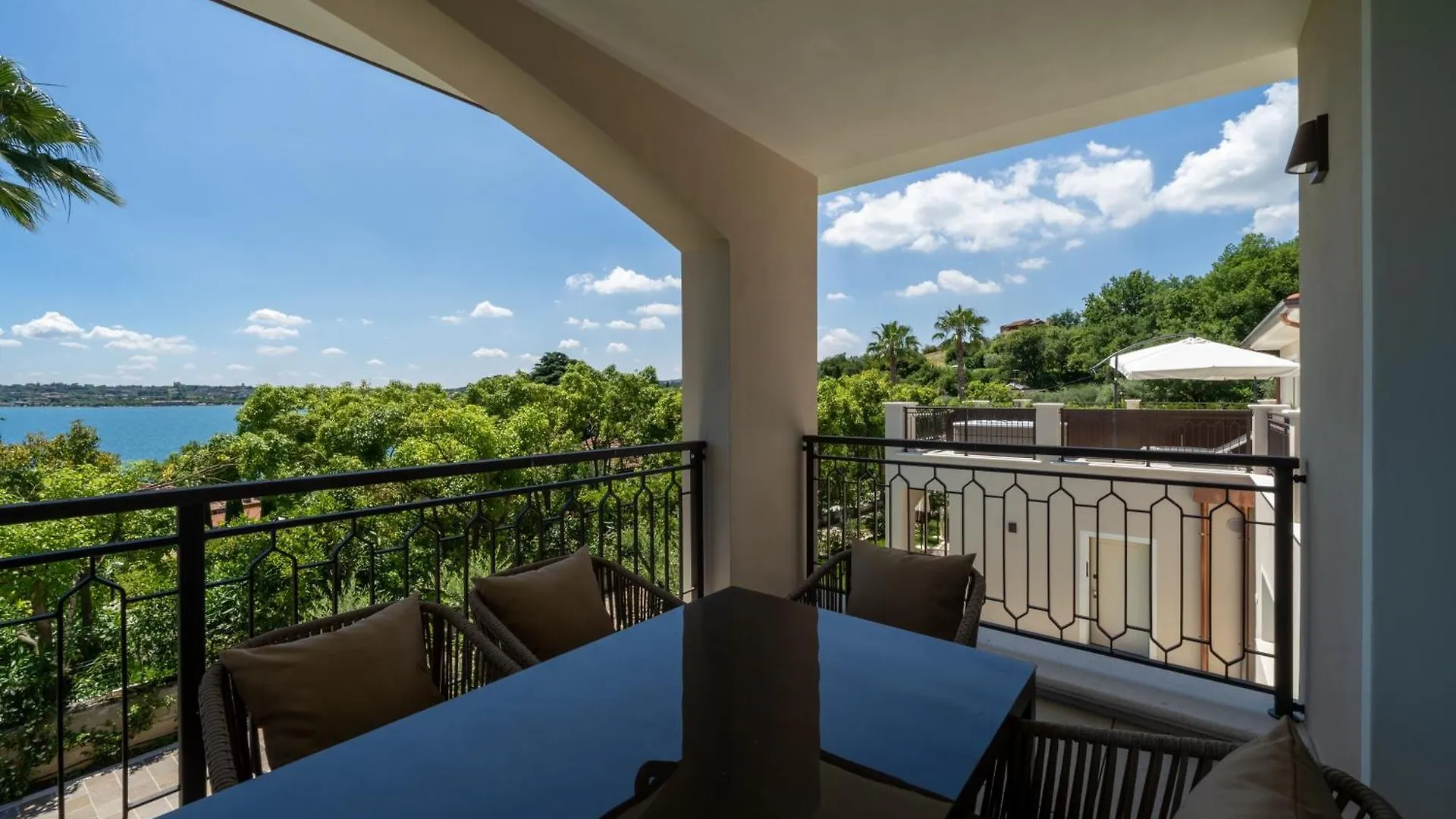 Villa Silvia Apartments San Felice del Benaco
