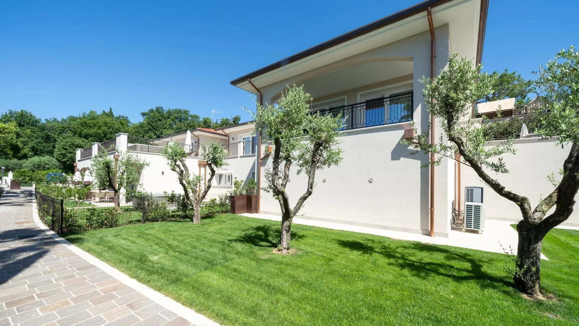 Villa Silvia Apartments San Felice del Benaco