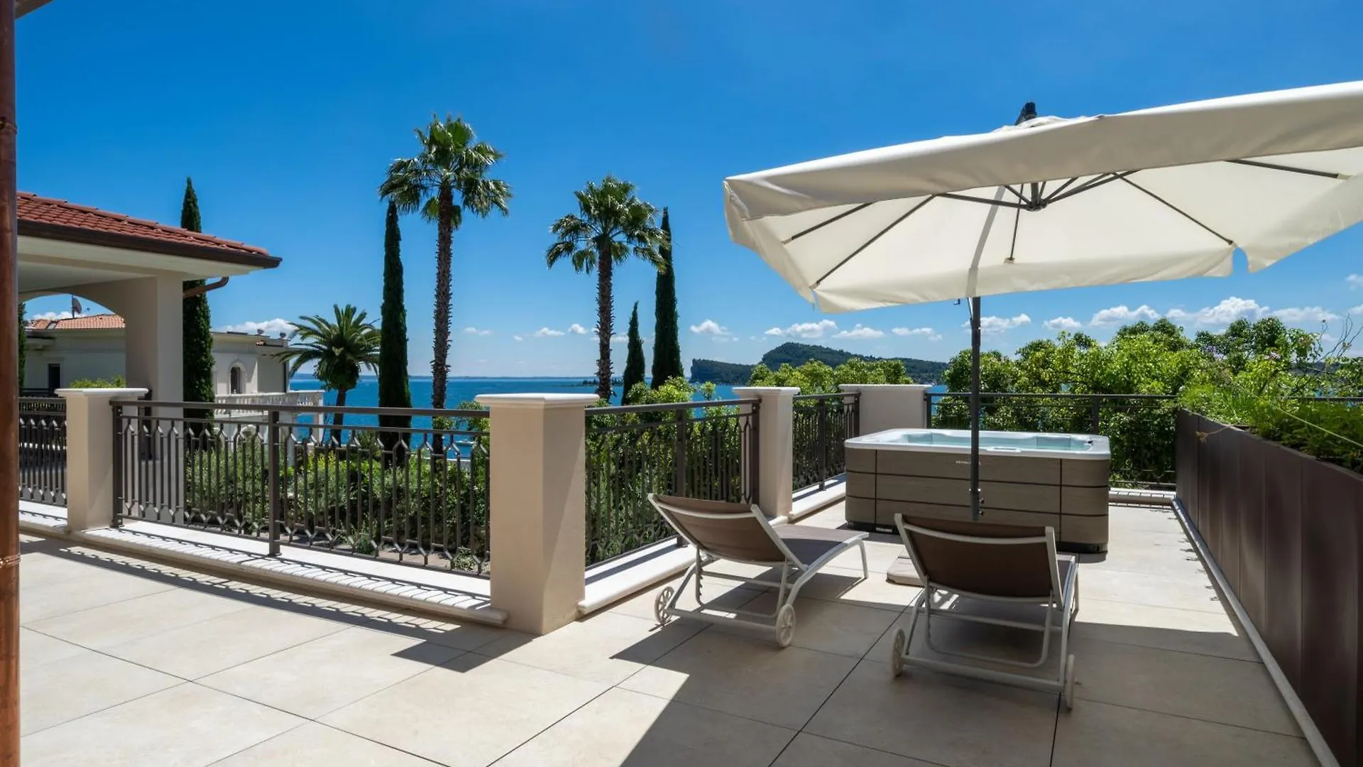 Villa Silvia Apartments San Felice del Benaco Italien